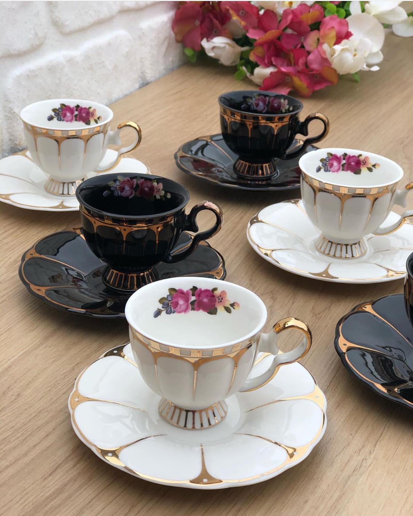 Porcelain Coffee Cups and Saucers Set High Quality Ceramic Coffee Mugs Best for Home Decoration Demistasse Coffee Set Main image